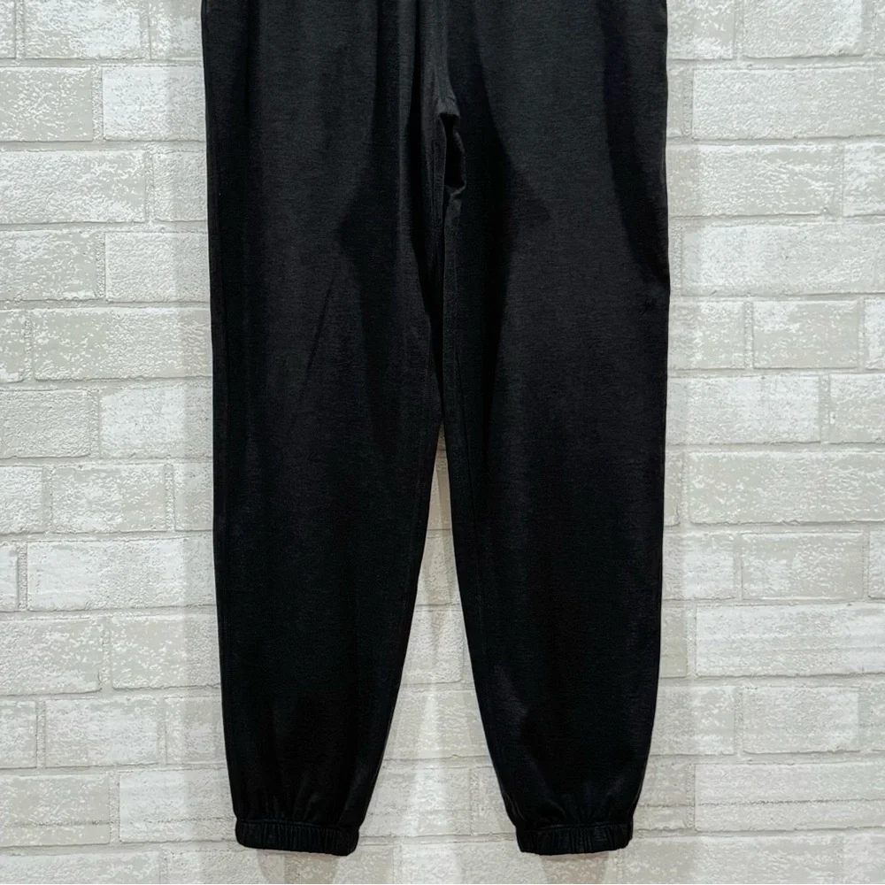 VUORI Boyfriend Women’s Sweatpant - Black Heather - Size - XS - Picture 3 of 8